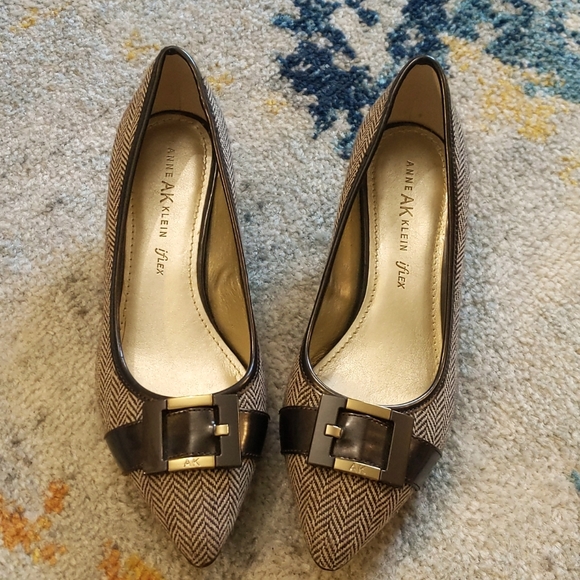 Houndstooth Kitten Heels